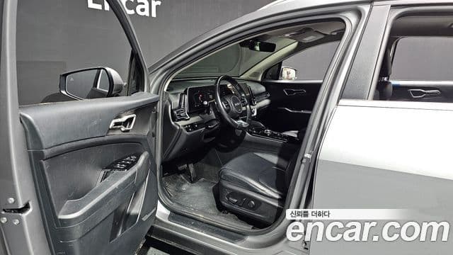 Kia Sportage 2022 — ფოტო 10/20