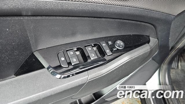 Kia Sportage 2022 — фото 17 из 20