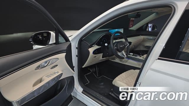 Genesis GV70 2024 — ფოტო 10/20