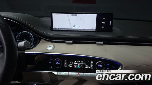 Genesis GV70 2024 — ფოტო 14/20