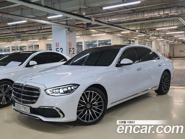 Mercedes-Benz S-Class 2024 — фото 3 из 20