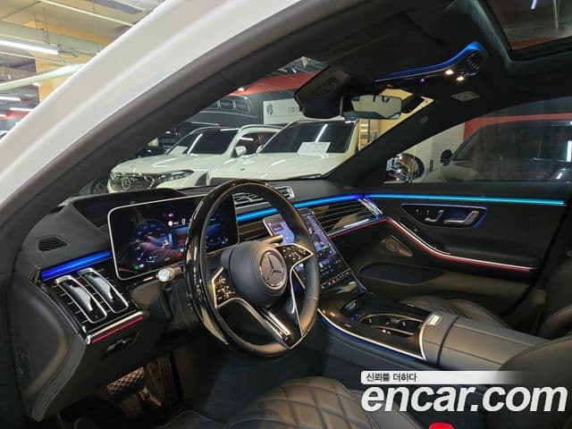 Mercedes-Benz S-Class 2024 — ფოტო 15/20