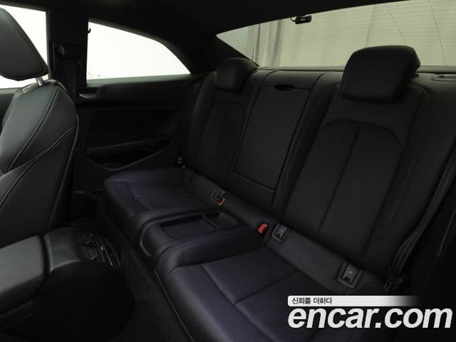 Audi A5 2021 — Şəkil 17/20