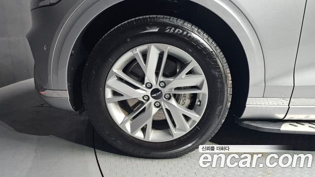 Genesis GV70 2025 — Şəkil 5/20