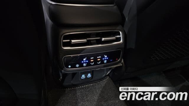 Genesis GV70 2025 — Şəkil 19/20