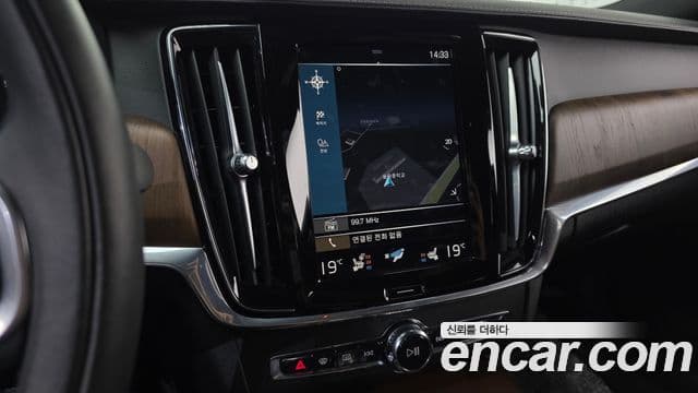 Volvo S90 2021 — ფოტო 11/20