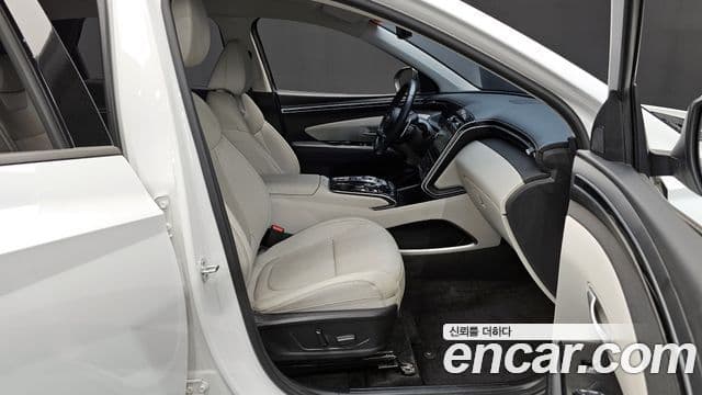 Hyundai Tucson Hybrid 2021 — ფოტო 14/20