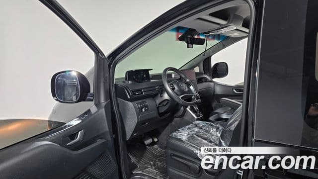 Hyundai Staria 2023 — Şəkil 10/20