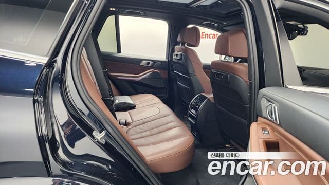 BMW X5 2021 — ფოტო 12/20