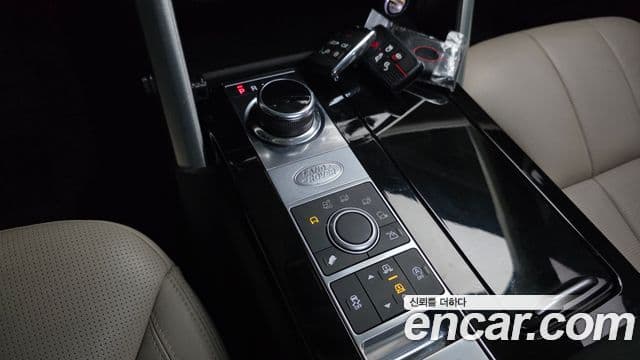 Land Rover Discovery 5 2019 — ფოტო 20/20