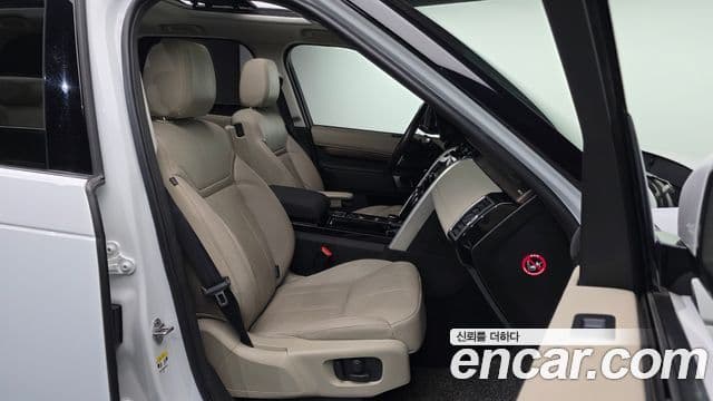 Land Rover Discovery 5 2019 — ფოტო 7/20
