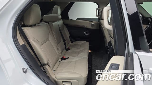 Land Rover Discovery 5 2019 — ფოტო 4/20
