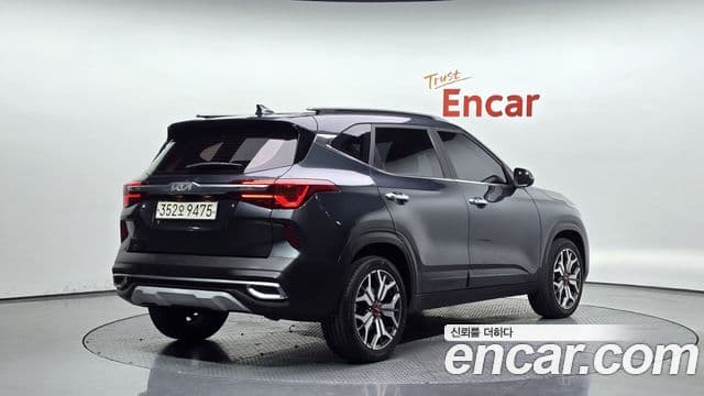 Kia Seltos 2022 — Şəkil 2/20