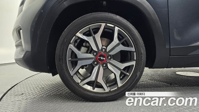 Kia Seltos 2022 — Şəkil 5/20