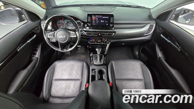 Kia Seltos 2022 — Şəkil 7/20