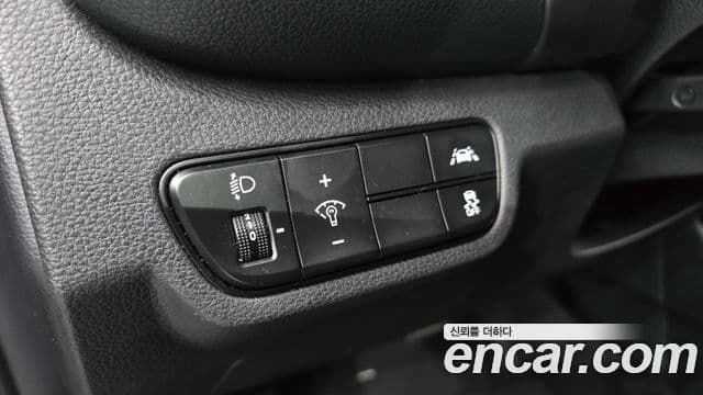 Kia Seltos 2022 — Şəkil 14/20