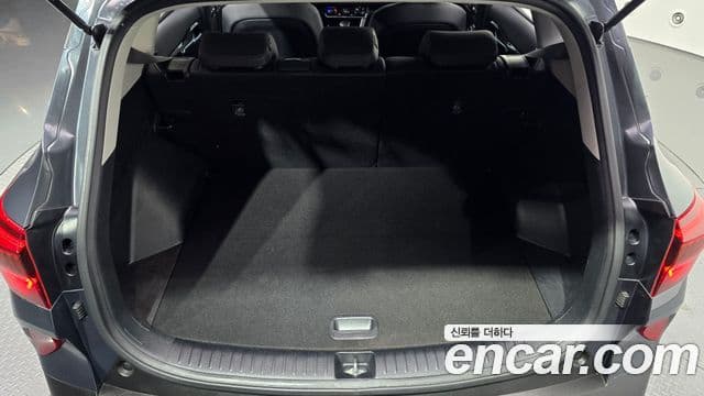 Kia Seltos 2022 — Şəkil 19/20