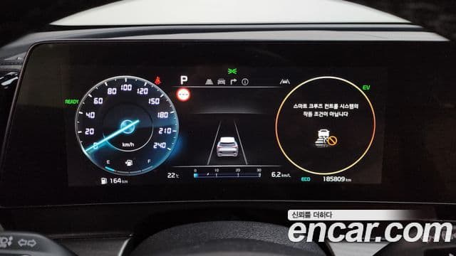 Kia Sportage 2022 — ფოტო 6/20