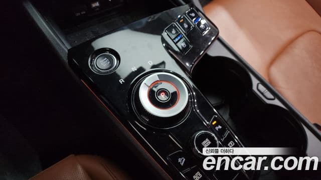 Kia Sportage 2022 — ფოტო 7/20