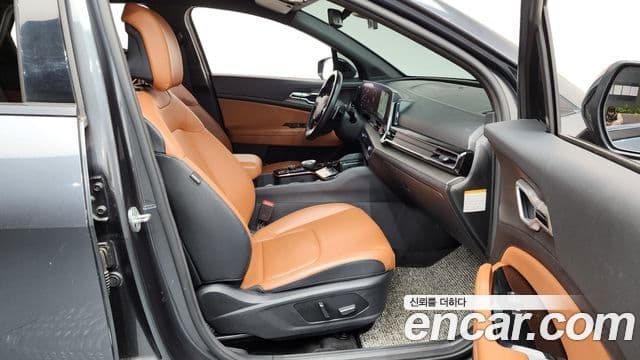 Kia Sportage 2022 — ფოტო 10/20