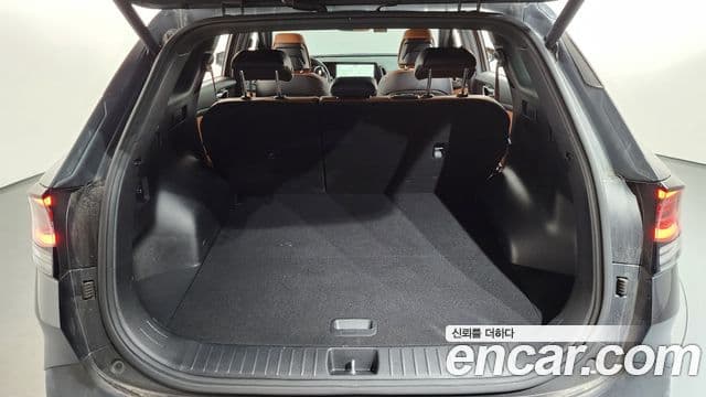 Kia Sportage 2022 — ფოტო 19/20