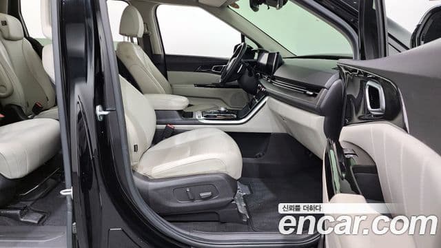 Kia Carnival 2021 — Şəkil 11/20