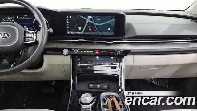 Kia Carnival 2021 — Şəkil 14/20
