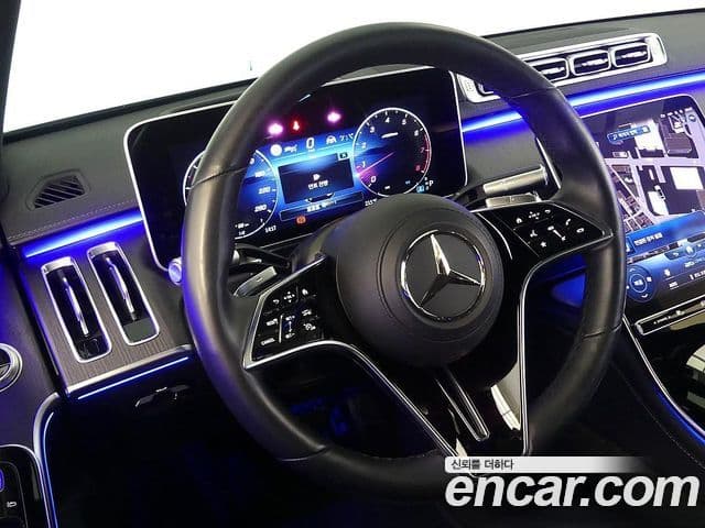 Mercedes-Benz S-Class 2021 — Photo 18/20