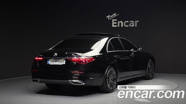 Mercedes-Benz S-Class 2025 — ფოტო 2/20