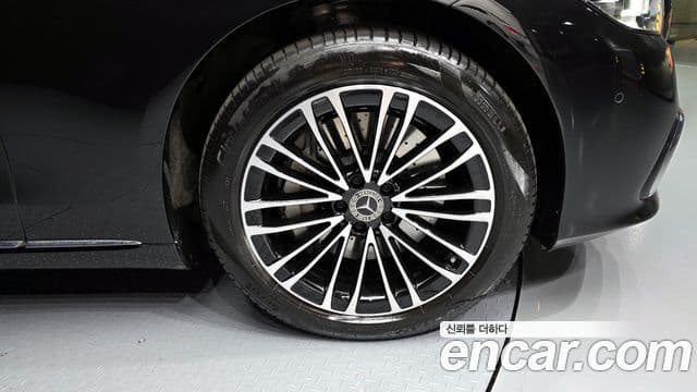Mercedes-Benz S-Class 2025 — ფოტო 5/20