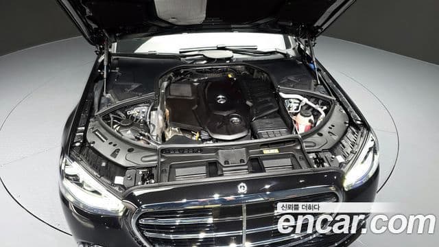 Mercedes-Benz S-Class 2025 — ფოტო 6/20