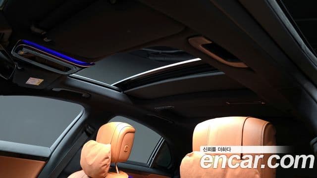 Mercedes-Benz S-Class 2025 — ფოტო 19/20
