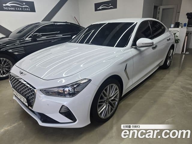 Genesis G70 2019 — Photo 10/19