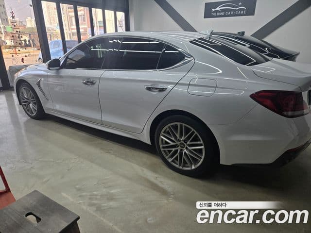 Genesis G70 2019 — Photo 11/19