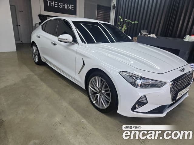 Genesis G70 2019 — Photo 18/19