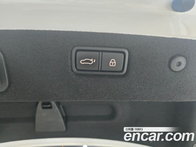 Genesis G70 2019 — Photo 9/19