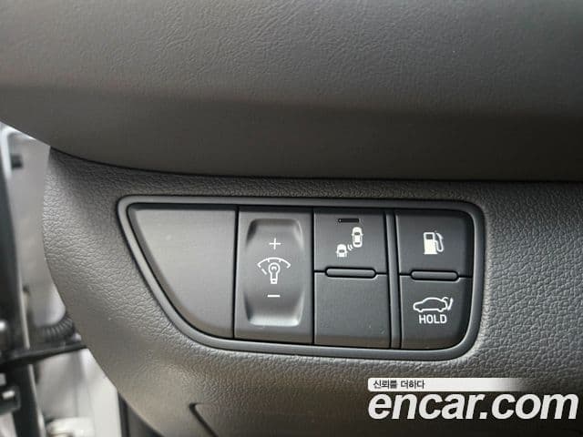 Genesis G70 2019 — Photo 14/19