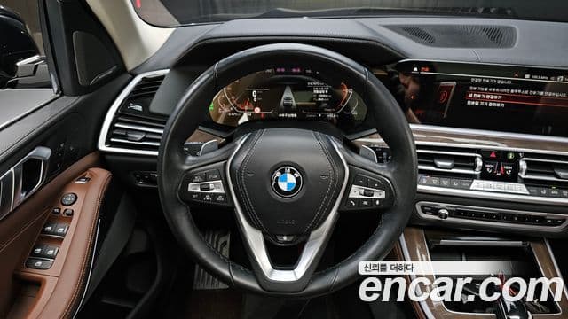BMW X5 2021 — Photo 18/20