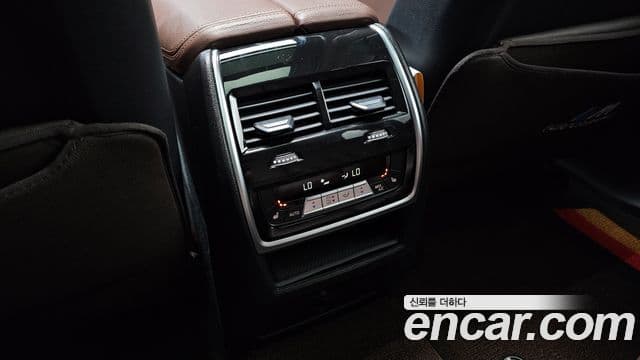 BMW X5 2021 — Photo 1/20