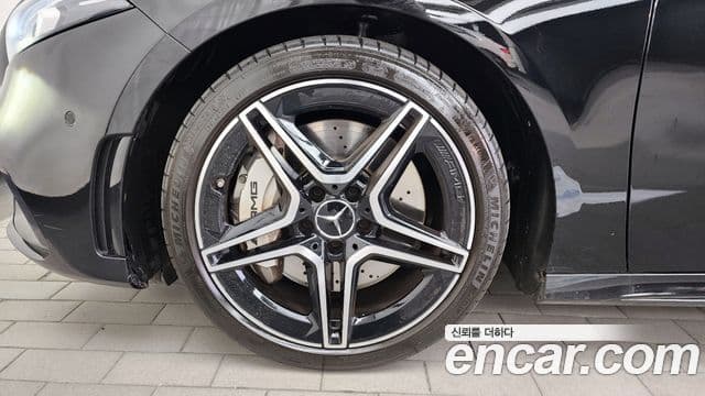 Mercedes-Benz A-Class 2022 — ფოტო 5/20