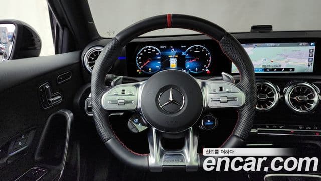 Mercedes-Benz A-Class 2022 — ფოტო 13/20