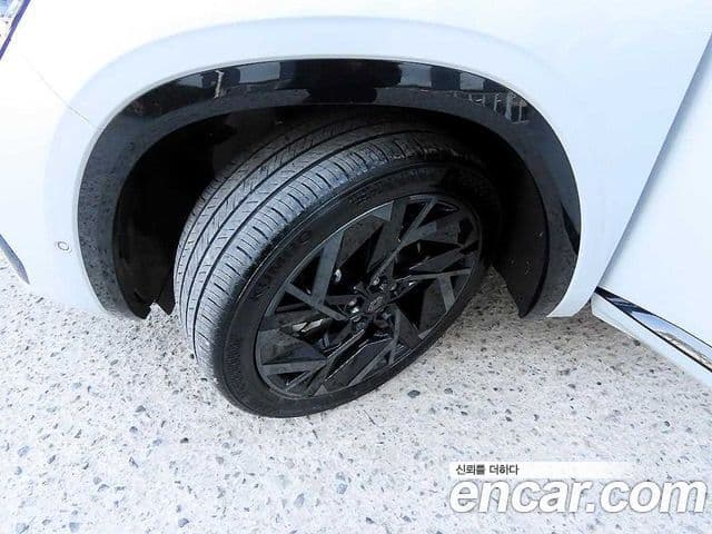 Renault Samsung Grand Koleos 2024 — Фото 19/20