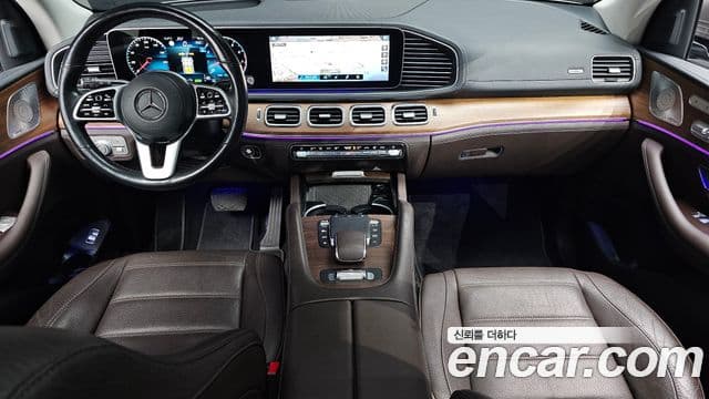Mercedes-Benz GLE-Class 2021 — ფოტო 10/20