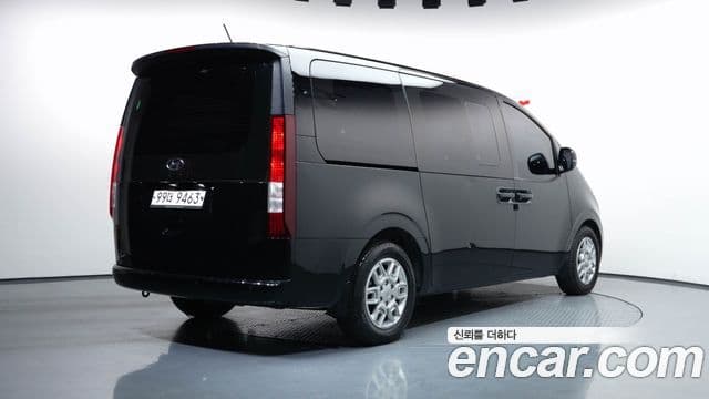 Hyundai Staria 2022 — Şəkil 2/20