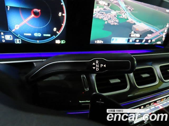 Mercedes-Benz GLE-Class 2022 — ფოტო 7/20