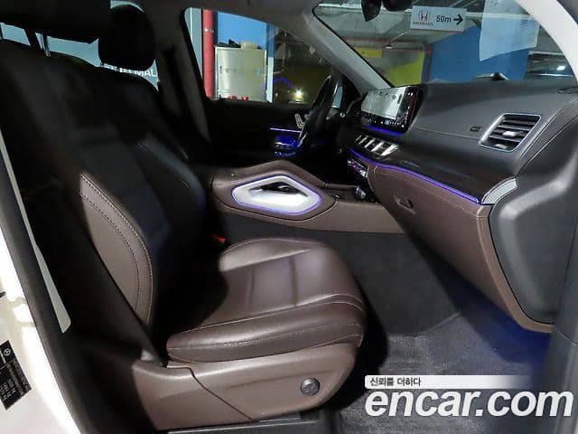 Mercedes-Benz GLE-Class 2022 — ფოტო 10/20
