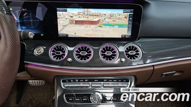 Mercedes-Benz E-Class 2018 — Фото 14/20
