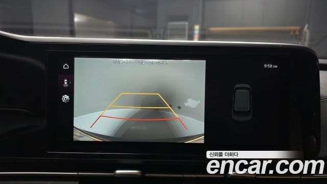 Kia Carnival 2022 — ფოტო 15/20