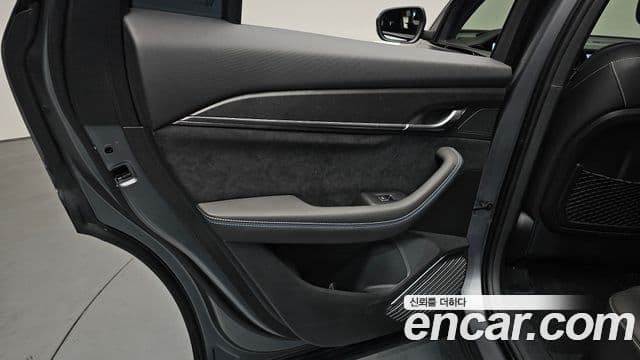 Renault Samsung Grand Koleos 2024 — ფოტო 4/32
