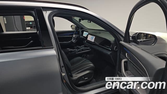 Renault Samsung Grand Koleos 2024 — ფოტო 25/32